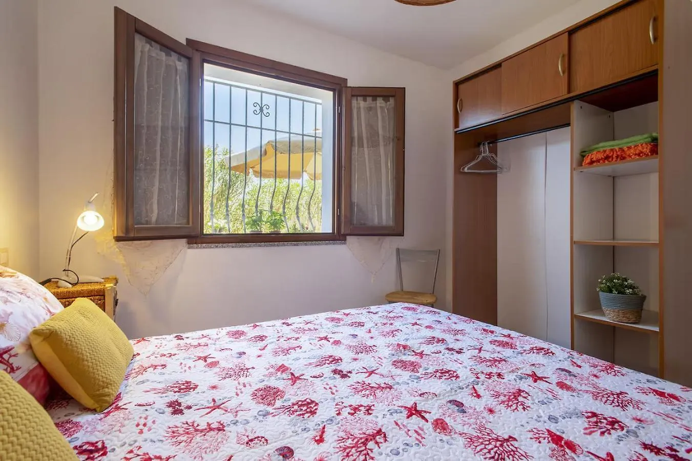 Li Junchi Mare E Natura Apartment Badesi