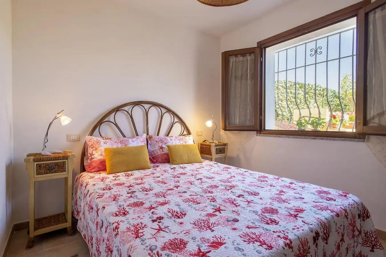 Li Junchi Mare E Natura Apartment Badesi